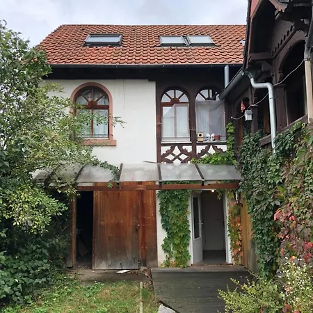 Am Schloss Modautal